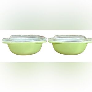 PYREX™️ vintage 080 8oz with lid (x2). Excellent vintage
Condition.